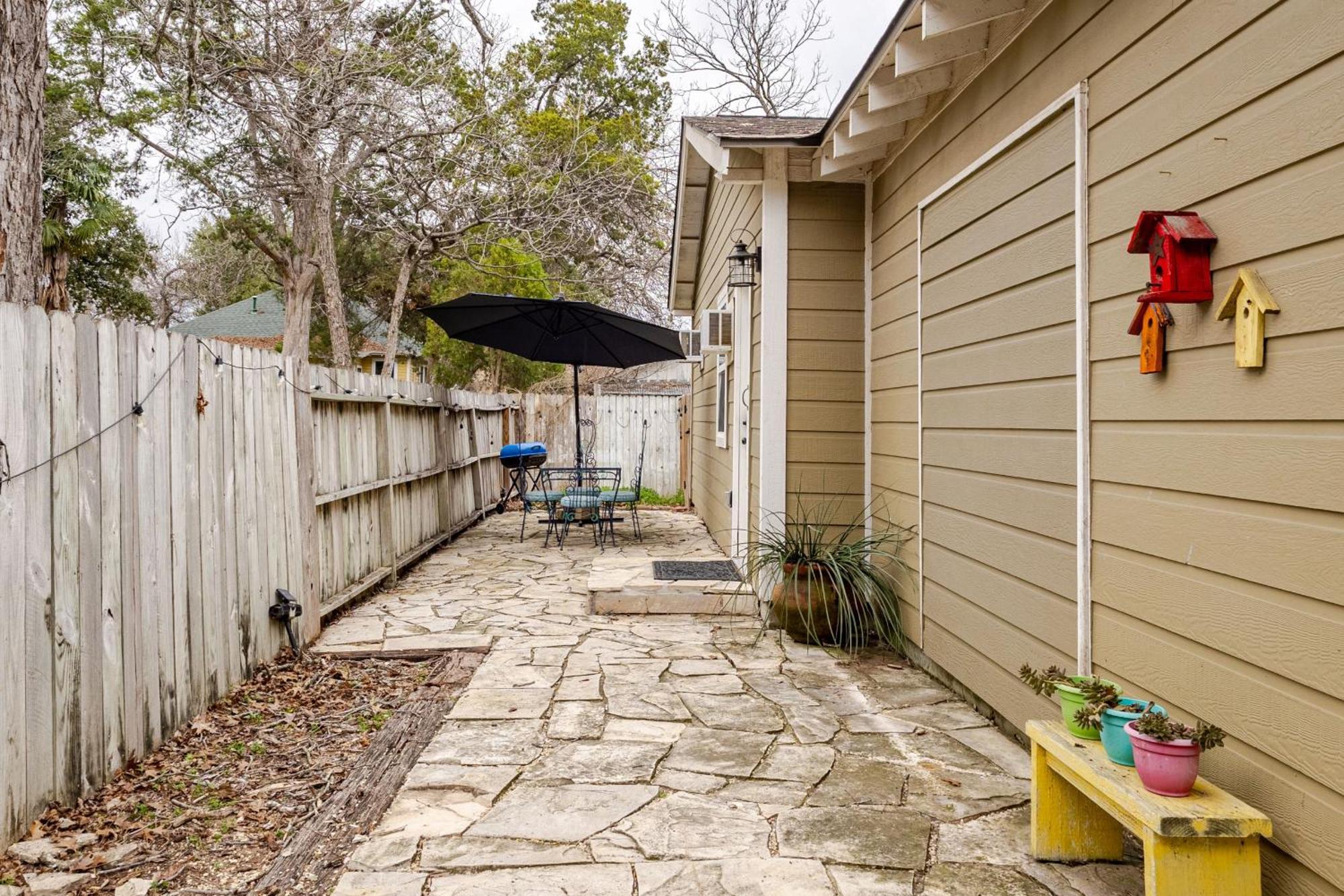 Elm Street Cottage Seguin Luaran gambar